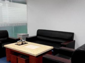 超低价二手办公家具，深圳办公室升级换代的明智之选
